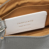 BABY POSTINA® MESSENGER BAG IN TUMBLED LEATHER GREY MONTEBIANCO | Zanellato