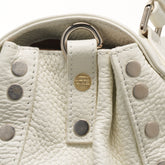 BORSA POSTINA® SMALL IN PELLE MARTELLATA BIANCO LATTE - BIANCO LATTE | Zanellato