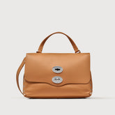 BORSA POSTINA® SMALL IN PELLE MARTELLATA BROWN AMARETTO - Borse a Spalla | Zanellato