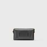 BLACK HAMMERED LEATHER SMALL LETTER CLUTCH BAG | Zanellato