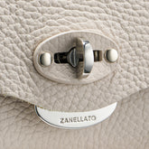 SMALL LETTER CLUTCH BAG IN HAMMERED LEATHER WHITE BIANCHETTO | Zanellato