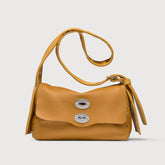 BORSA POSTINA® SMALL IN PELLE MARTELLATA YELLOW GIALLONE - Postina® | Zanellato